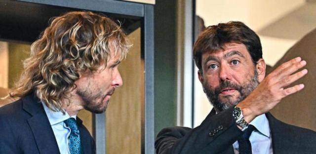 开云体育在线-阿涅利告别尤文并退出家族企业：离开是我个人决定