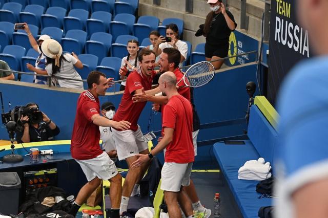 开云体育登录-ATP杯第二日冷门不断 梅德维德夫新年首战告负