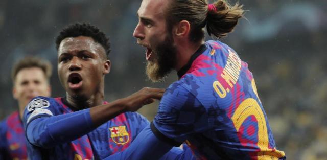 开云体育登录-梁宏业：德容说巴萨缺乏性格？其实就是没种